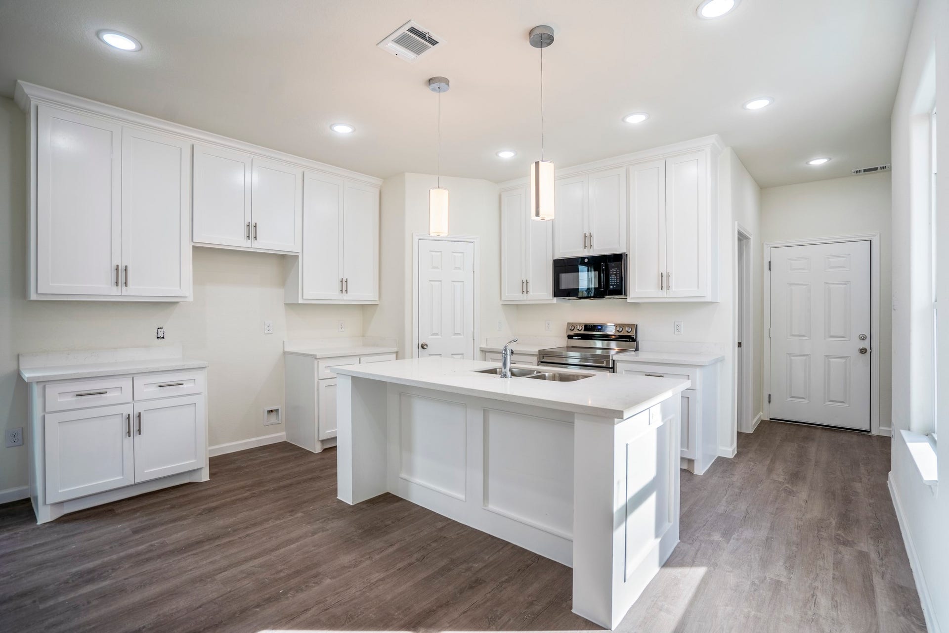 6511 Goldspier Street, Houston, TX 77091 6511 Goldspier Street, Houston, TX 77091