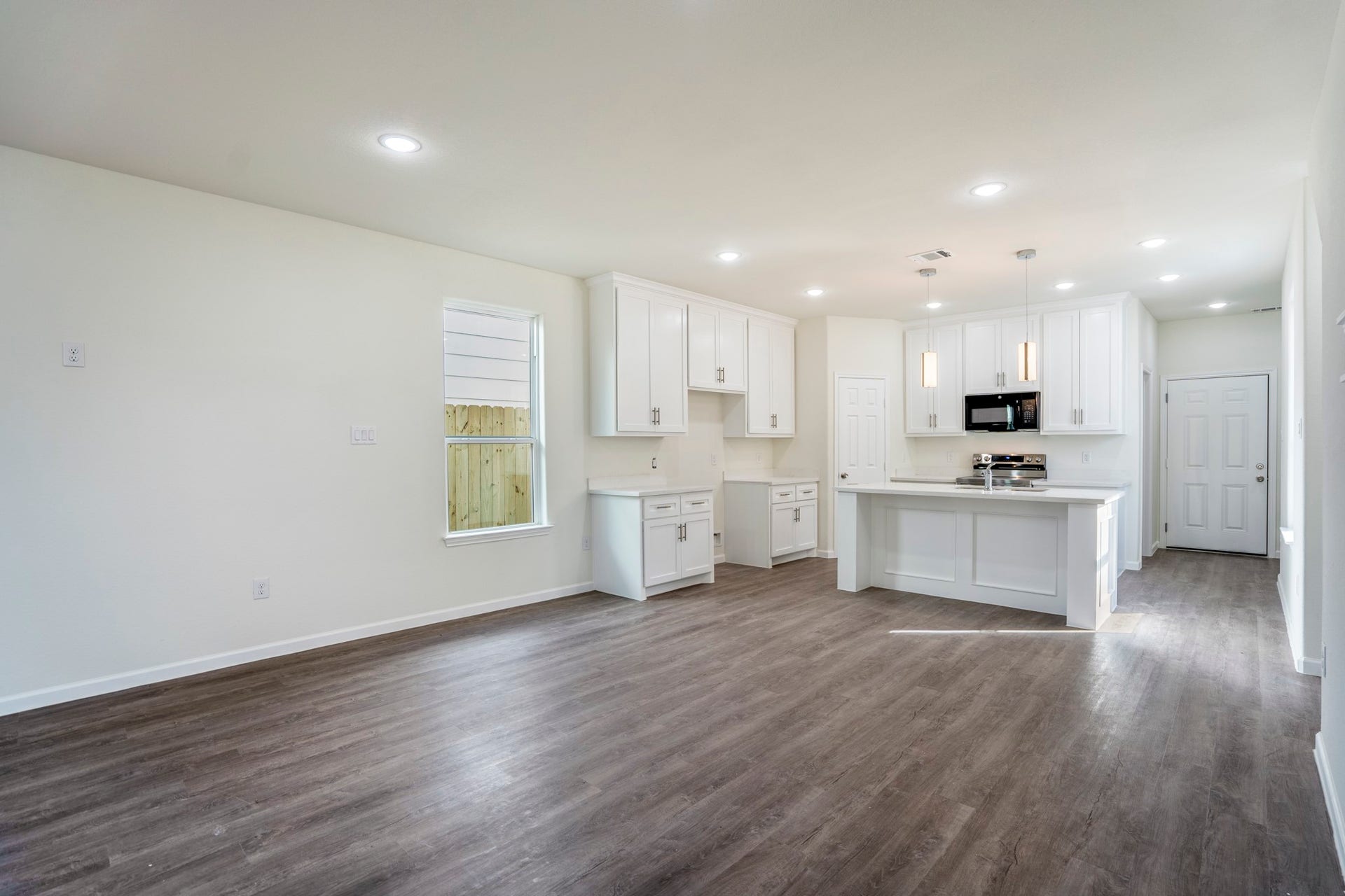 6511 Goldspier Street, Houston, TX 77091 6511 Goldspier Street, Houston, TX 77091