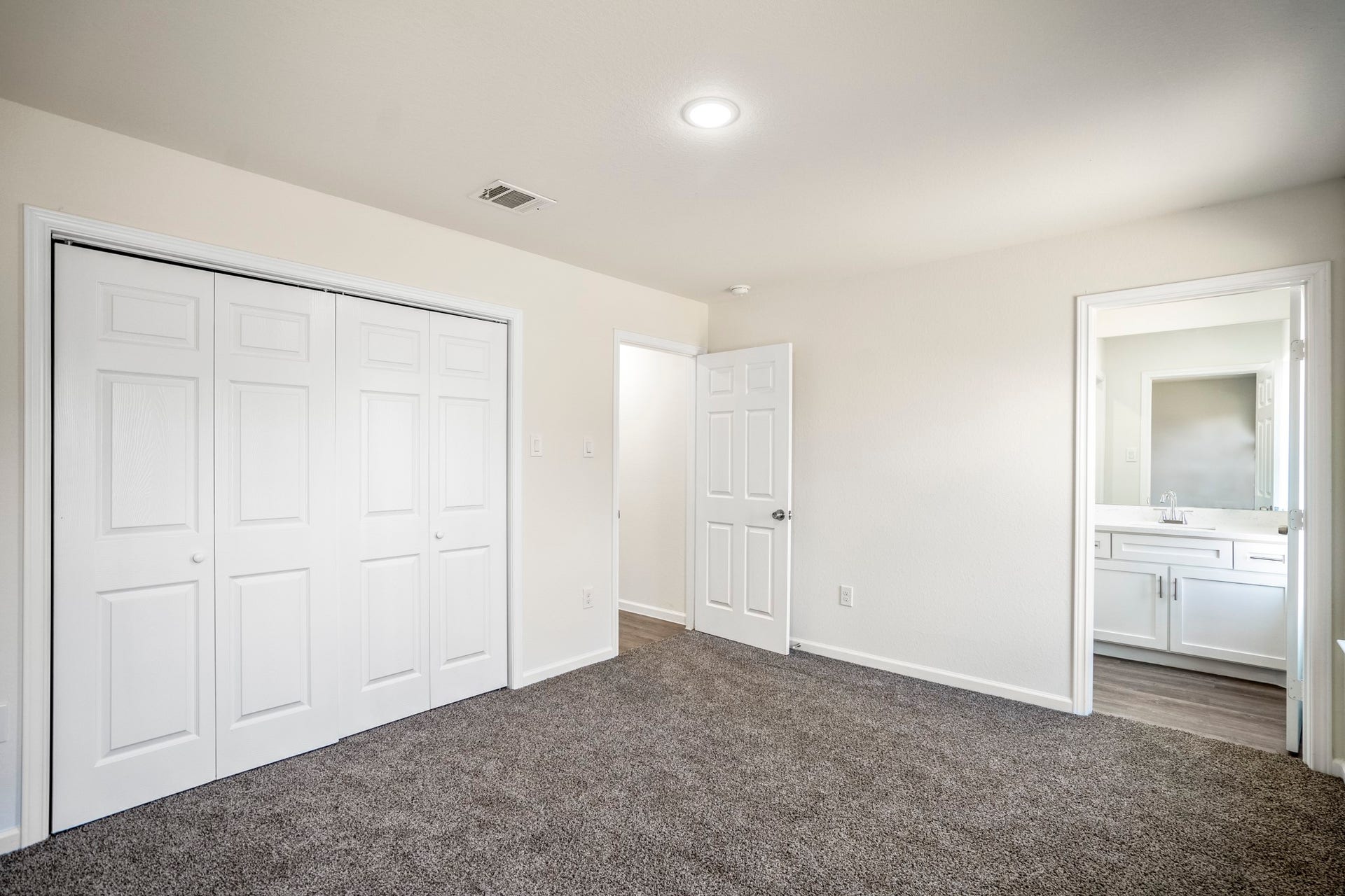 6511 Goldspier Street, Houston, TX 77091 6511 Goldspier Street, Houston, TX 77091