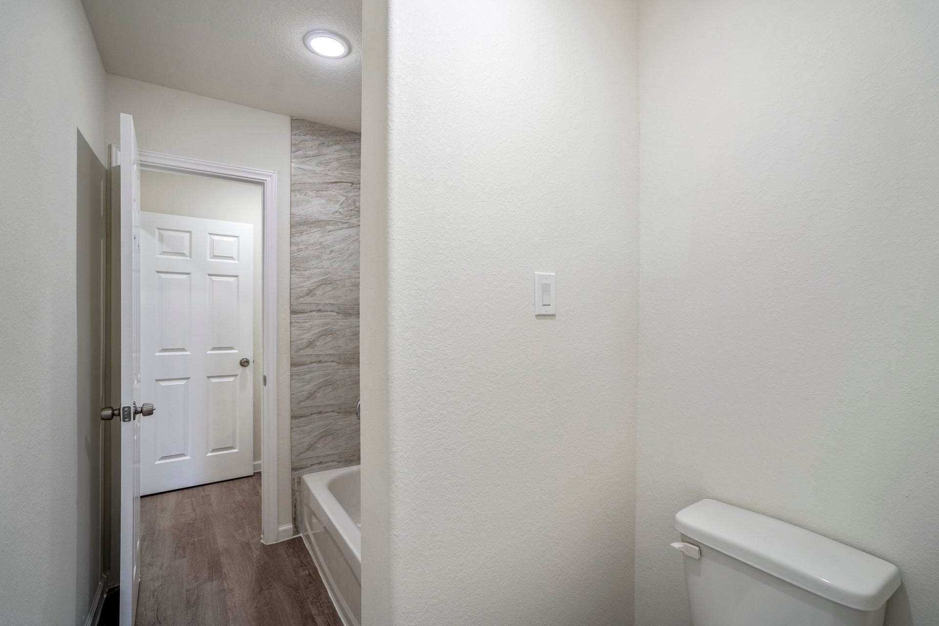 6511 Goldspier Street, Houston, TX 77091 6511 Goldspier Street, Houston, TX 77091