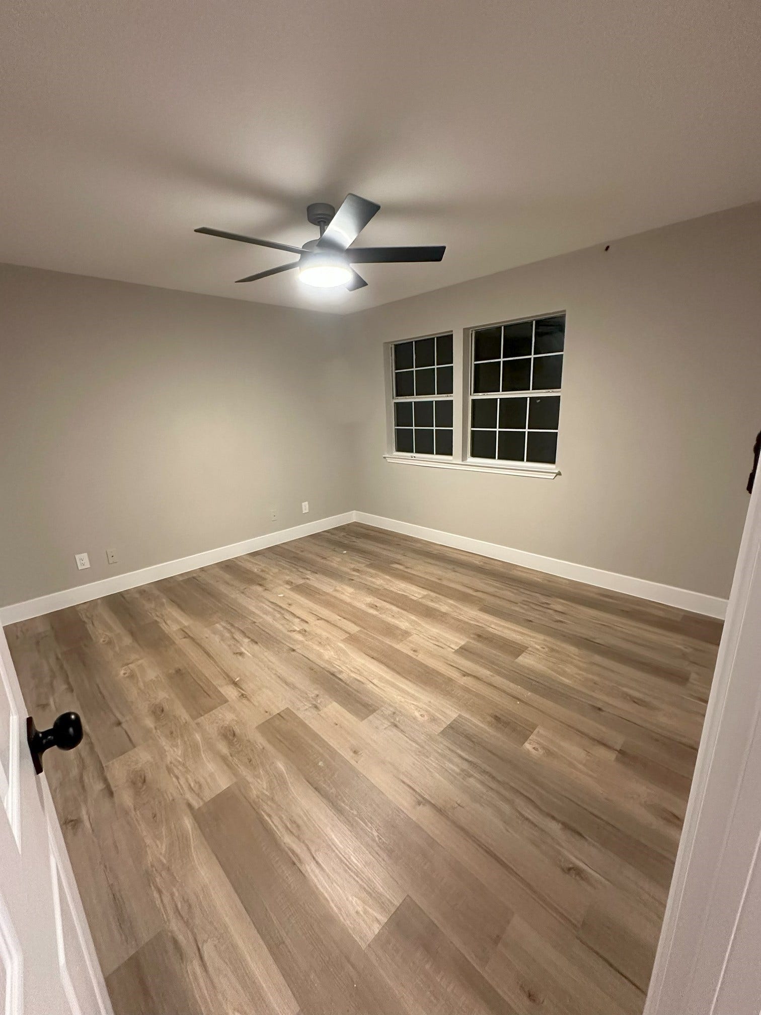 1021 27th Street, Dickinson, TX 77539 One the flex rooms downstairs.