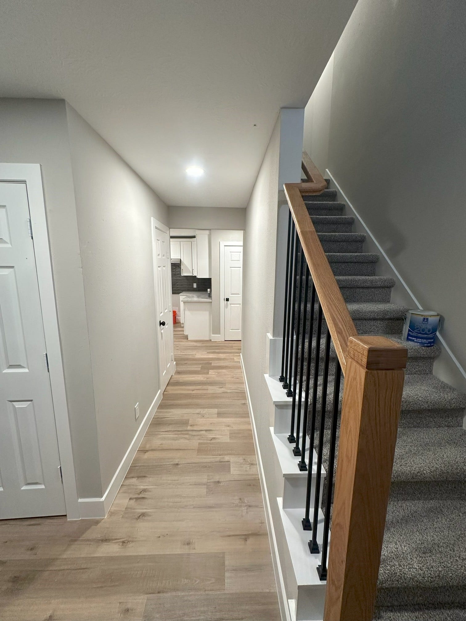 1021 27th Street, Dickinson, TX 77539 Stairs on right of the entry way