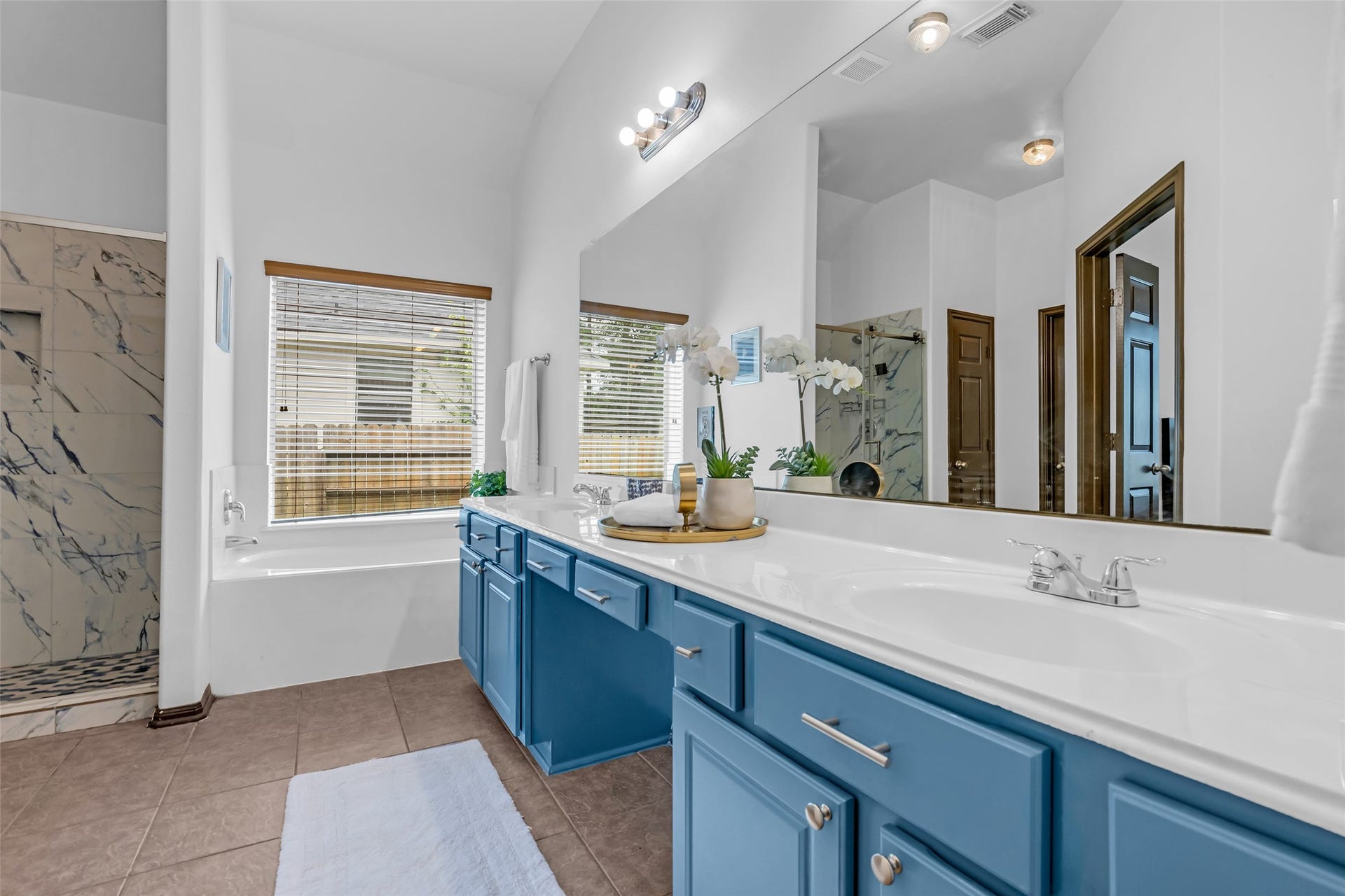 134 S Star Ridge Circle, The Woodlands, TX 77382 134 S Star Ridge Circle, The Woodlands, TX 77382