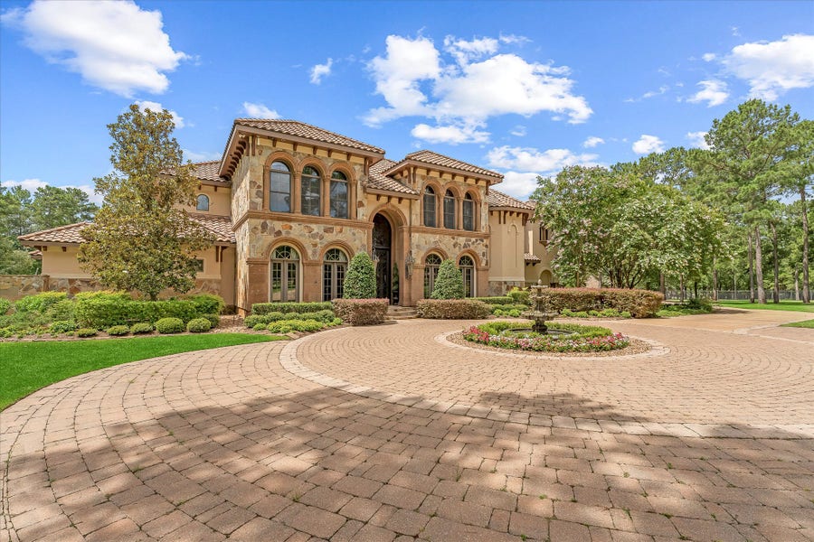 Property photo for 28322 Meadow Forest, Magnolia, TX