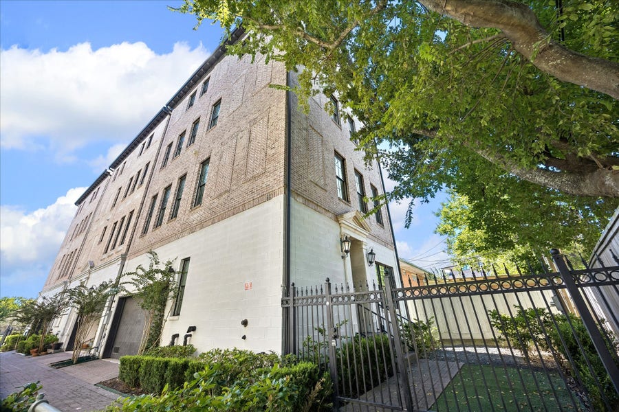 Property photo for 3828 Glen Arbor Drive, Houston, TX