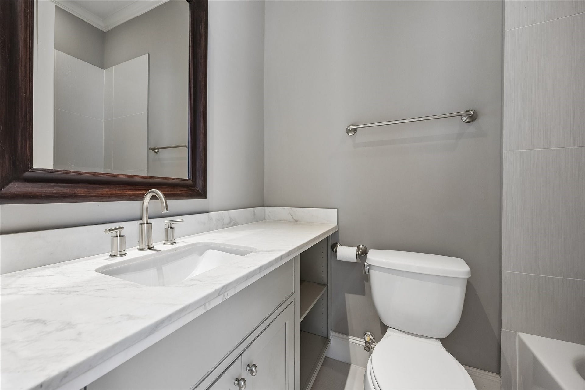 3828 Glen Arbor Drive, Houston, TX 77025 3828 Glen Arbor Drive, Houston, TX 77025