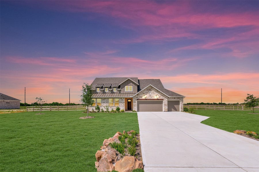 Property photo for 5021 Bluebell Way, Waller, TX