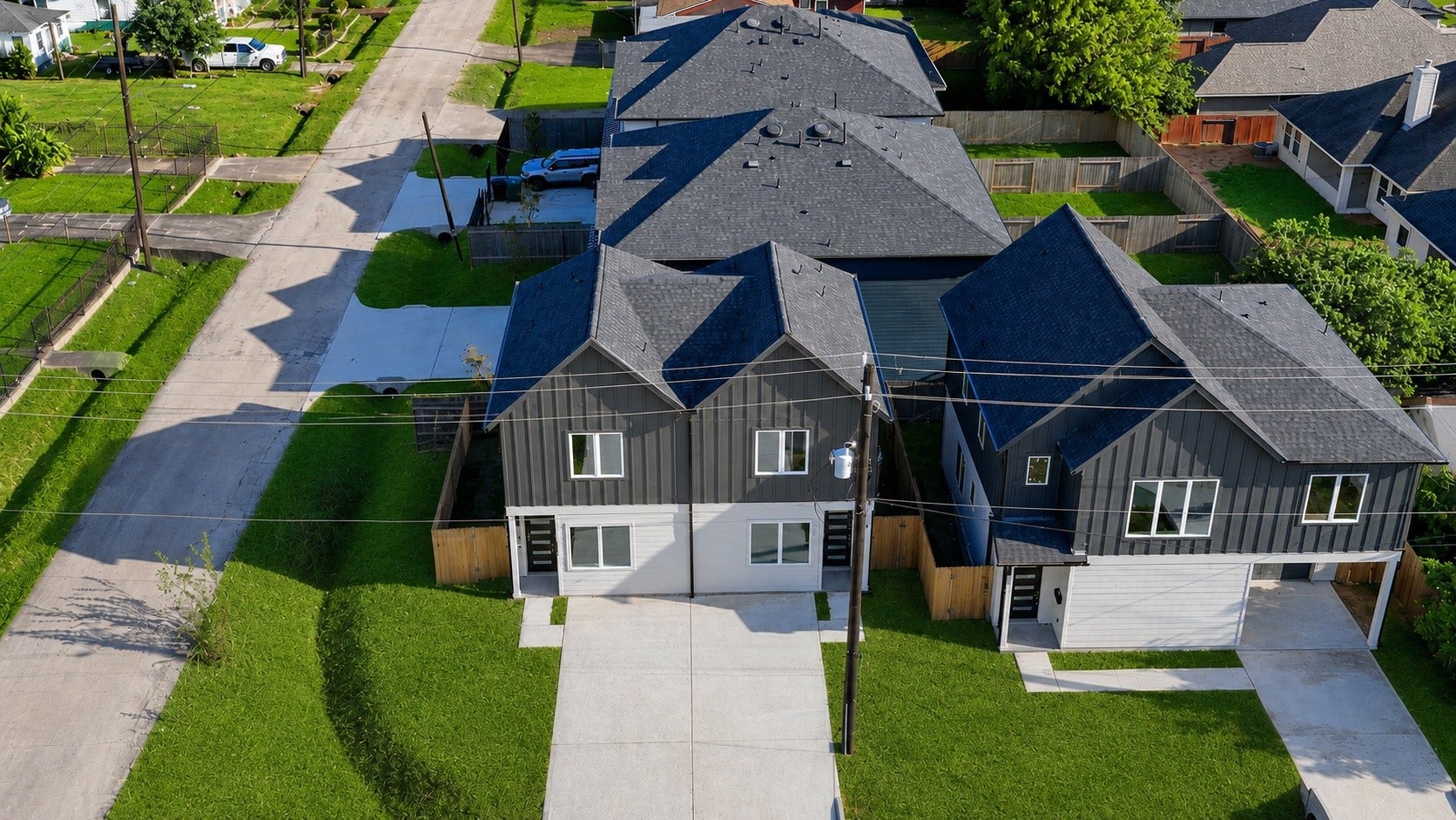 3708 Glenrose Street, #AB, Houston, TX 77051 3708 Glenrose Street, #AB, Houston, TX 77051