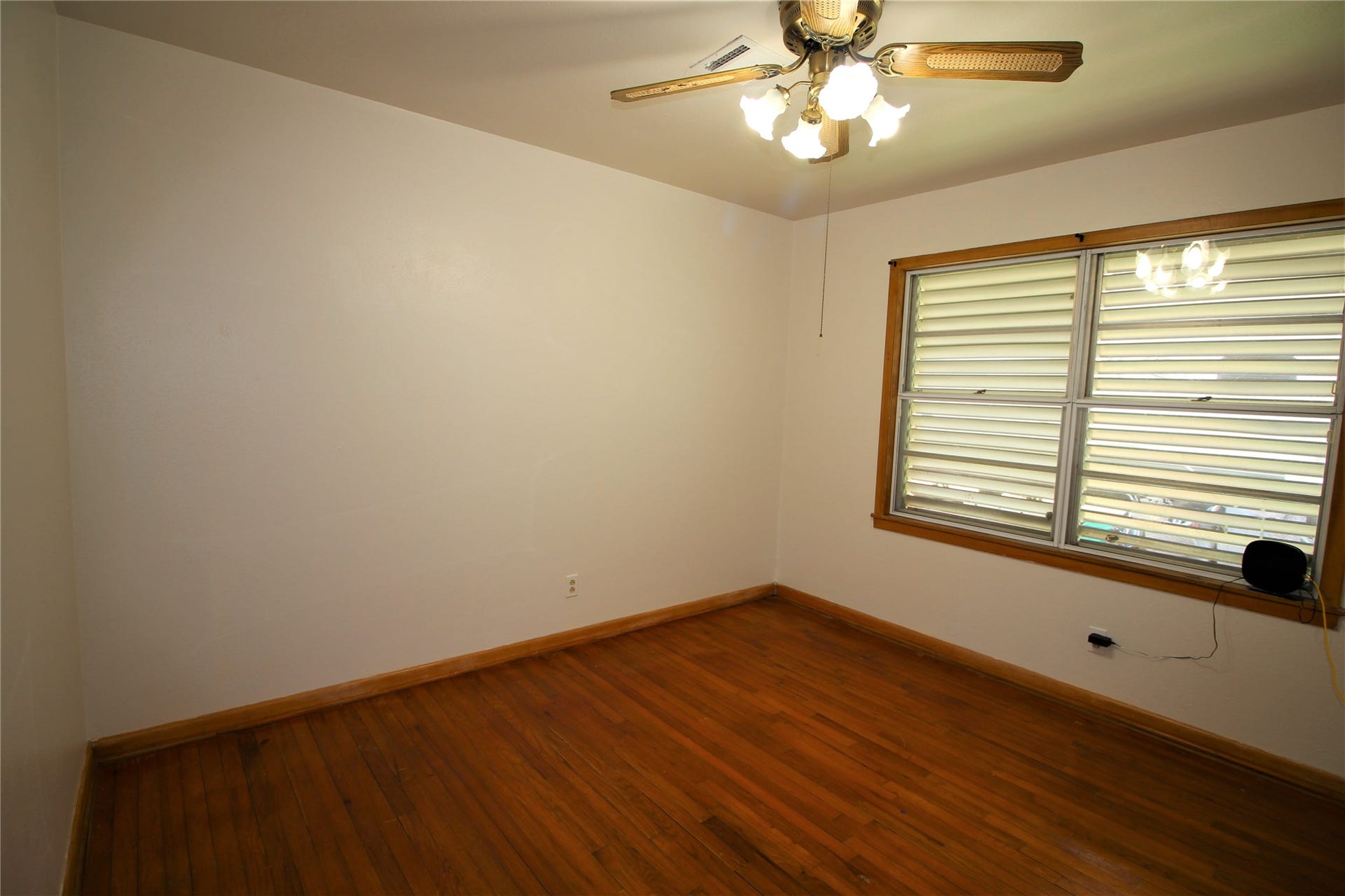2428 Corbett Street, La Marque, TX 77568 2428 Corbett Street, La Marque, TX 77568
