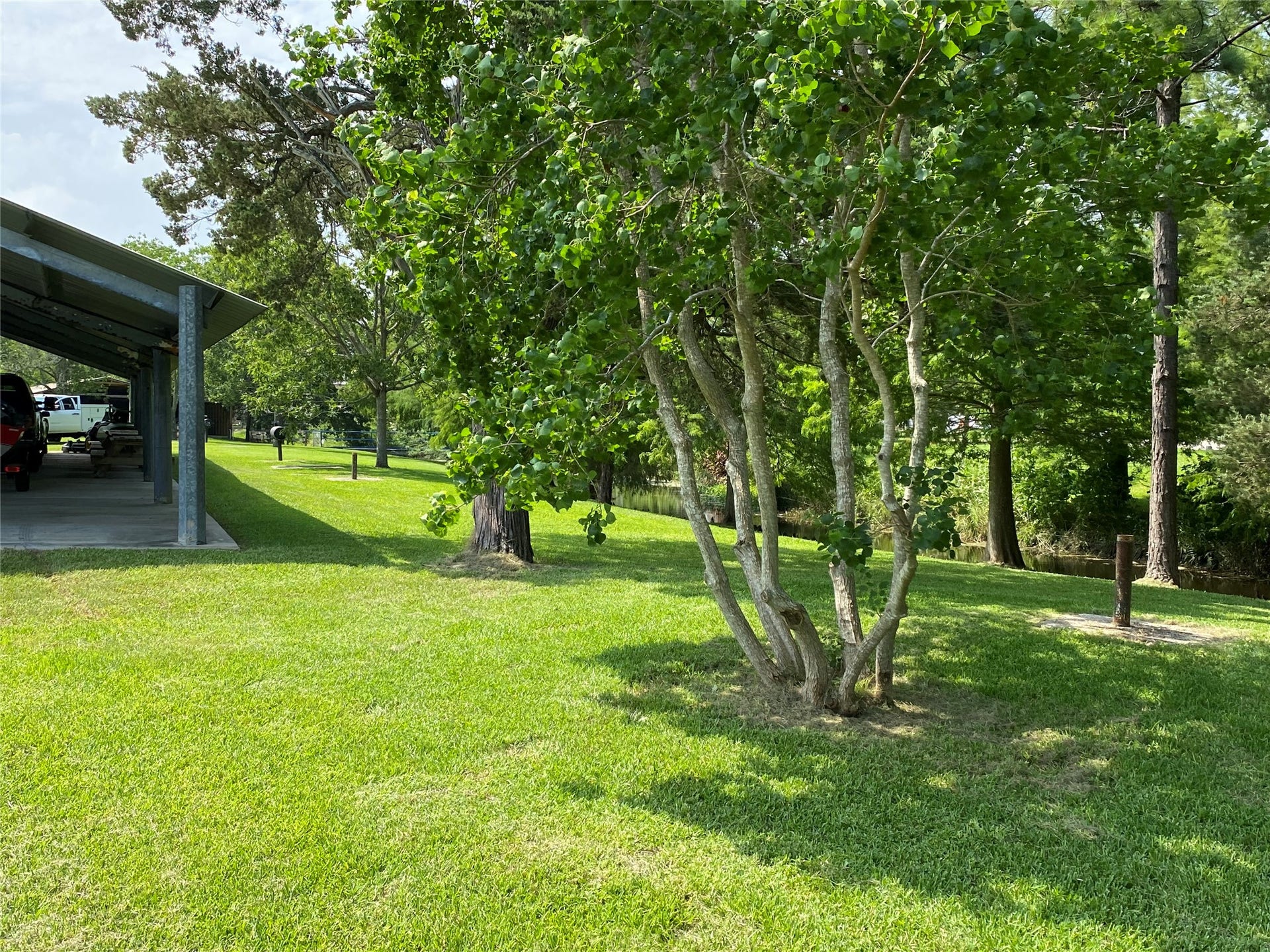 2609 Hughes Road, Dickinson, TX 77539 2609 Hughes Road, Dickinson, TX 77539