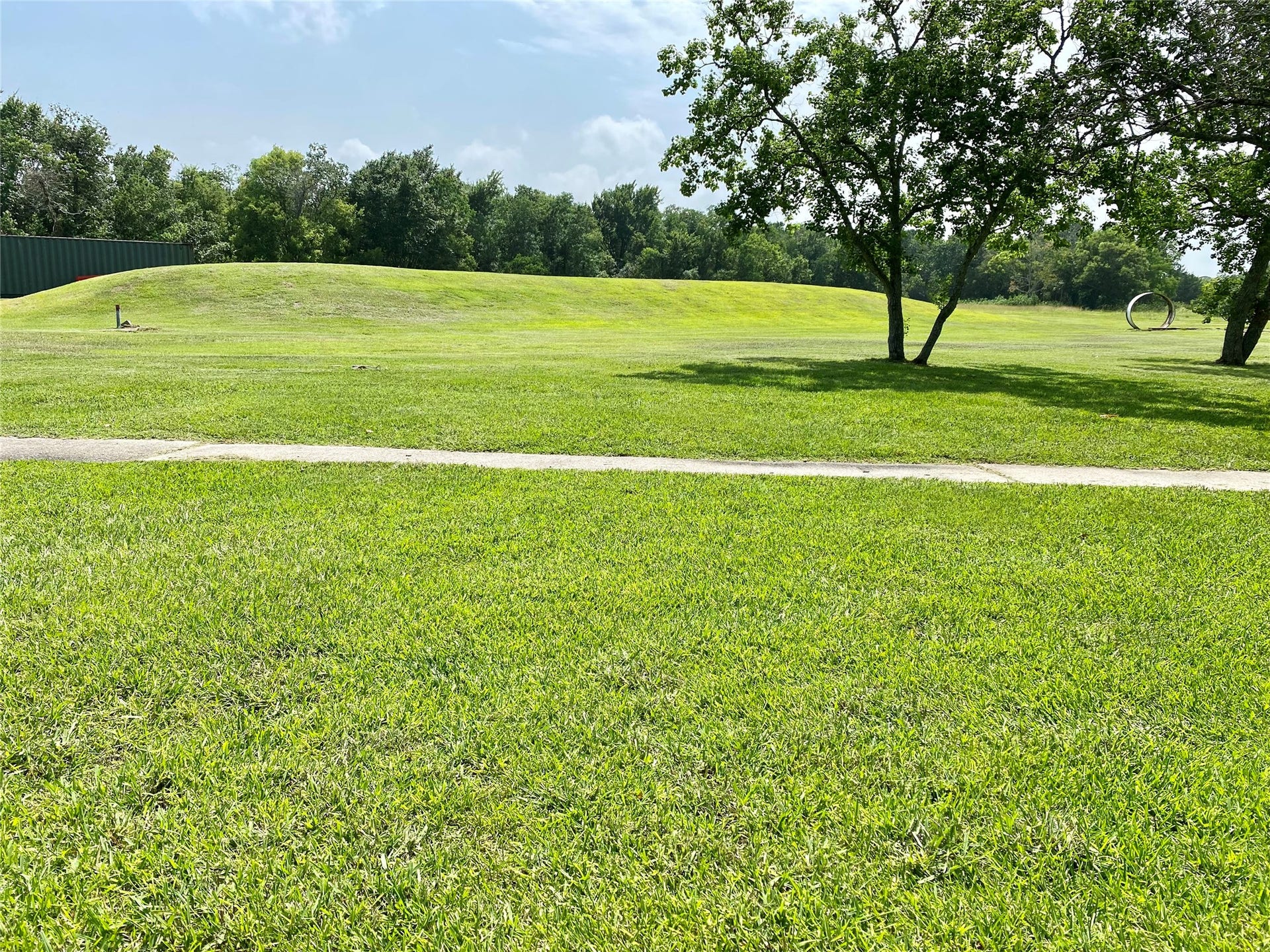 2609 Hughes Road, Dickinson, TX 77539 2609 Hughes Road, Dickinson, TX 77539