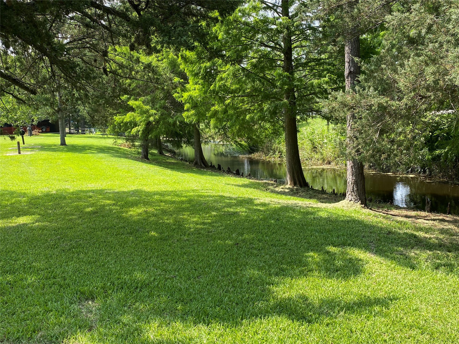 2609 Hughes Road, Dickinson, TX 77539 2609 Hughes Road, Dickinson, TX 77539