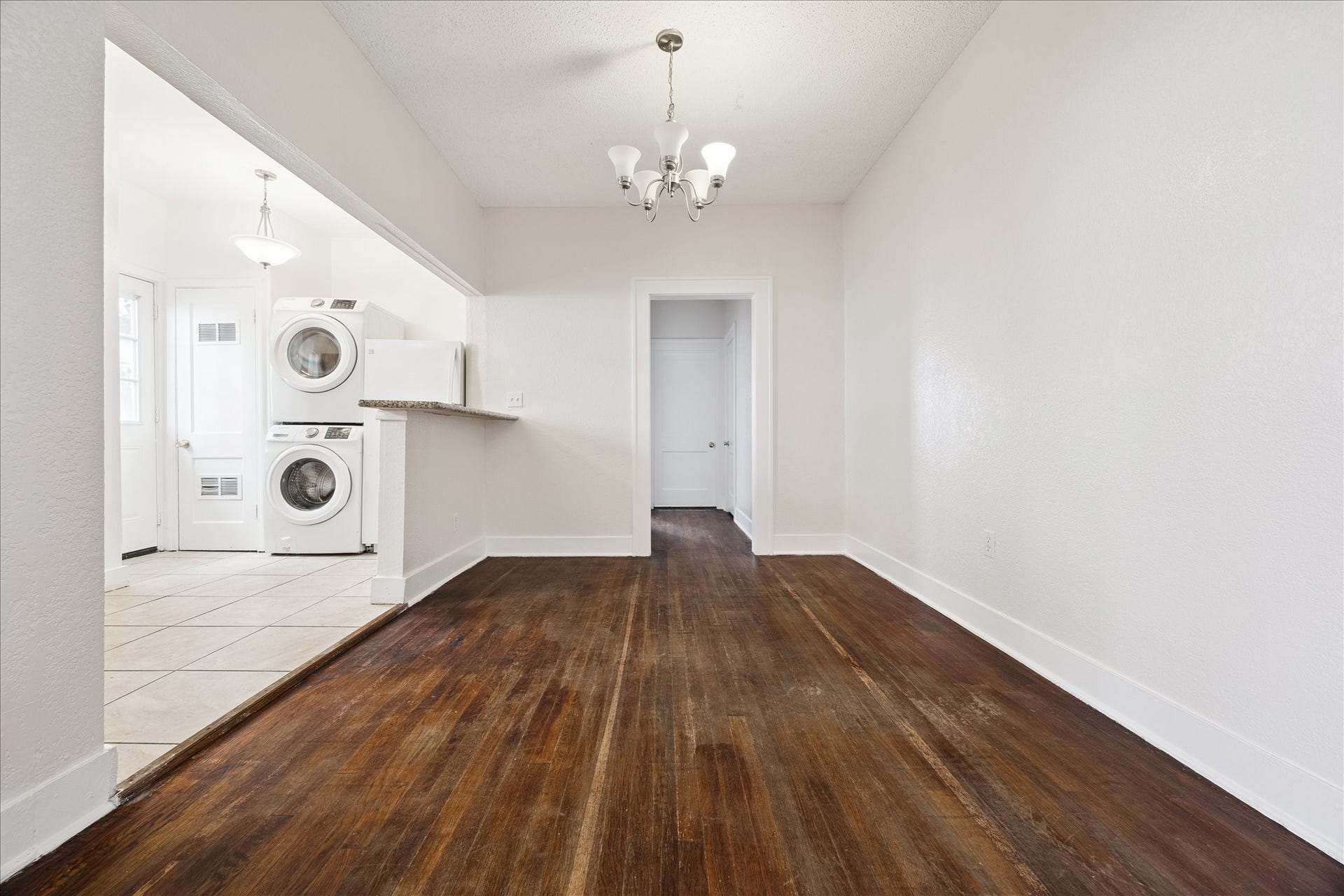 1921 Harold Street, Houston, TX 77098 Breakfast/dining room adjacent to kitchen.