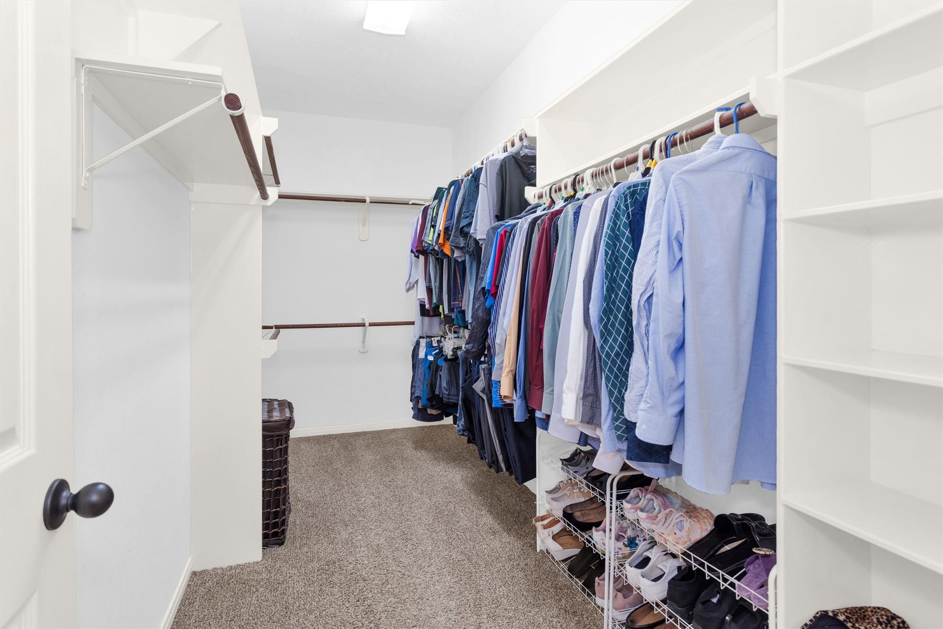 2944 Auburn Woods Drive, Pearland, TX 77581 Primary walk-in closet/His