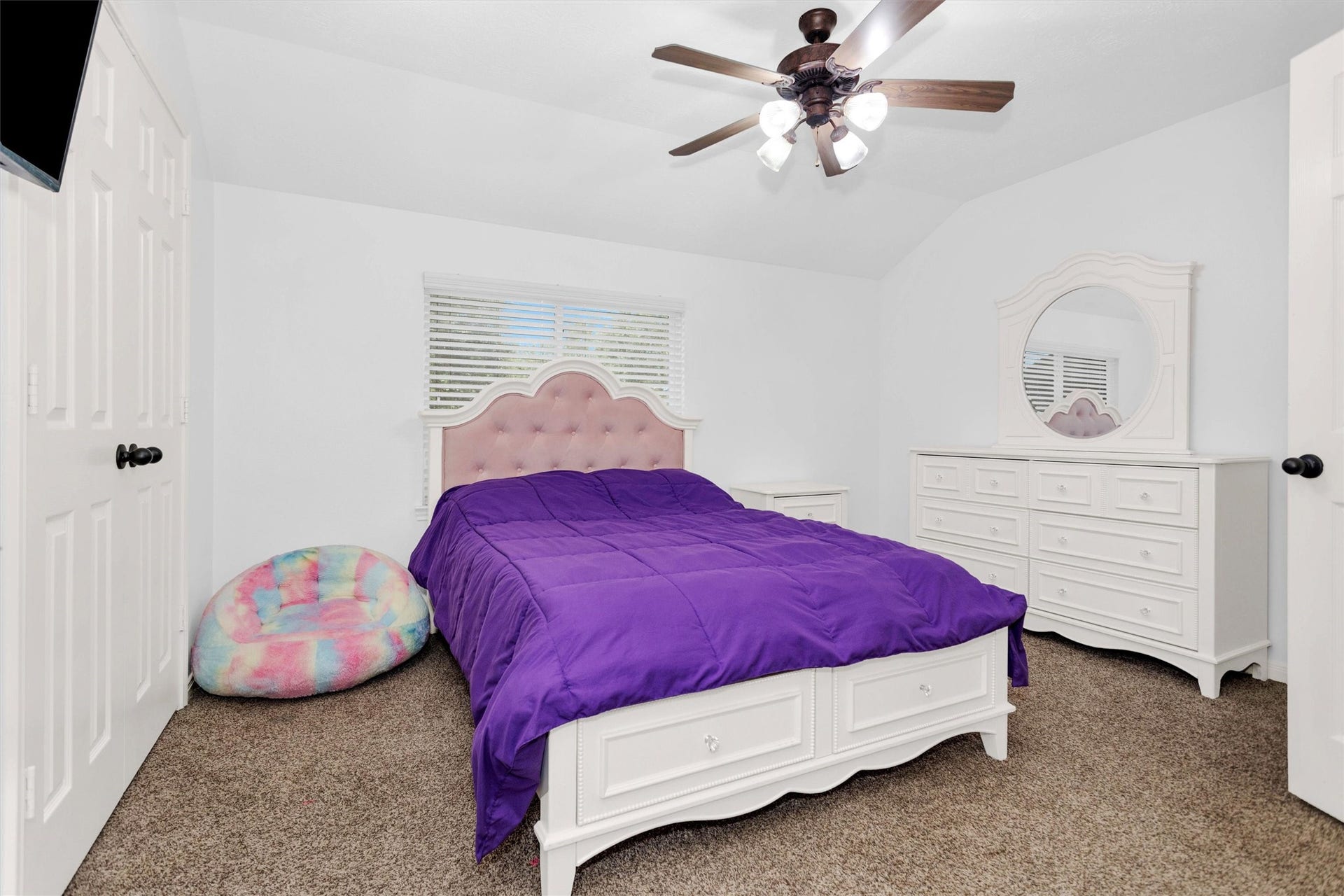 2944 Auburn Woods Drive, Pearland, TX 77581 Bedroom #3 Upstairs