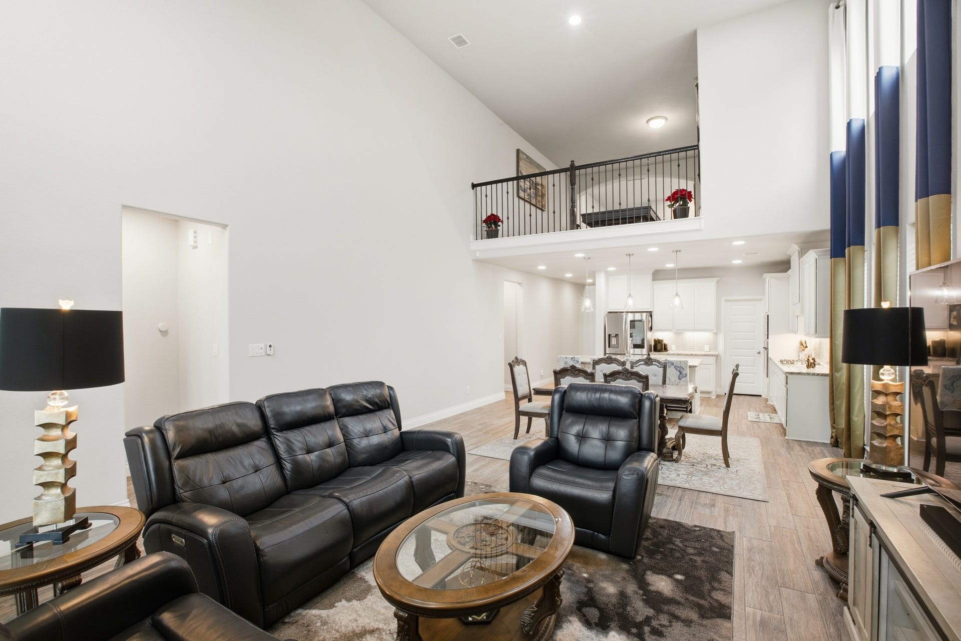 19451 Gray Mare Drive, Tomball, TX 77377 19451 Gray Mare Drive, Tomball, TX 77377
