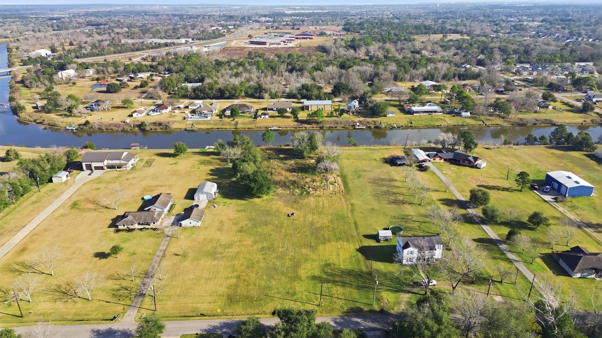 0 Robinson Road, Hitchcock, TX 77563 Build your custom dream home, barndo, or even subdivide.