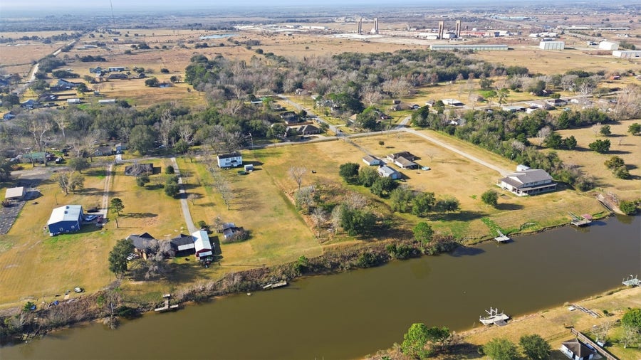 Property photo for 0 Robinson Road, Hitchcock, TX