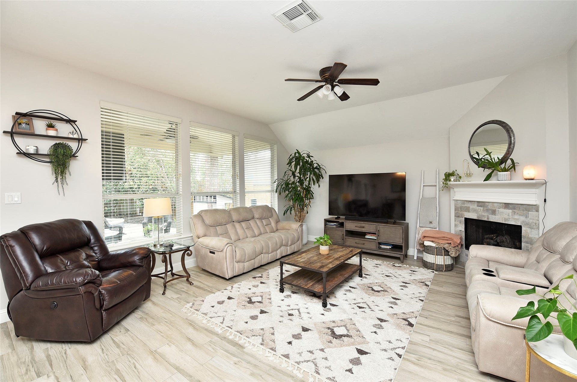 21118 Meadow Ash Court, Richmond, TX 77407