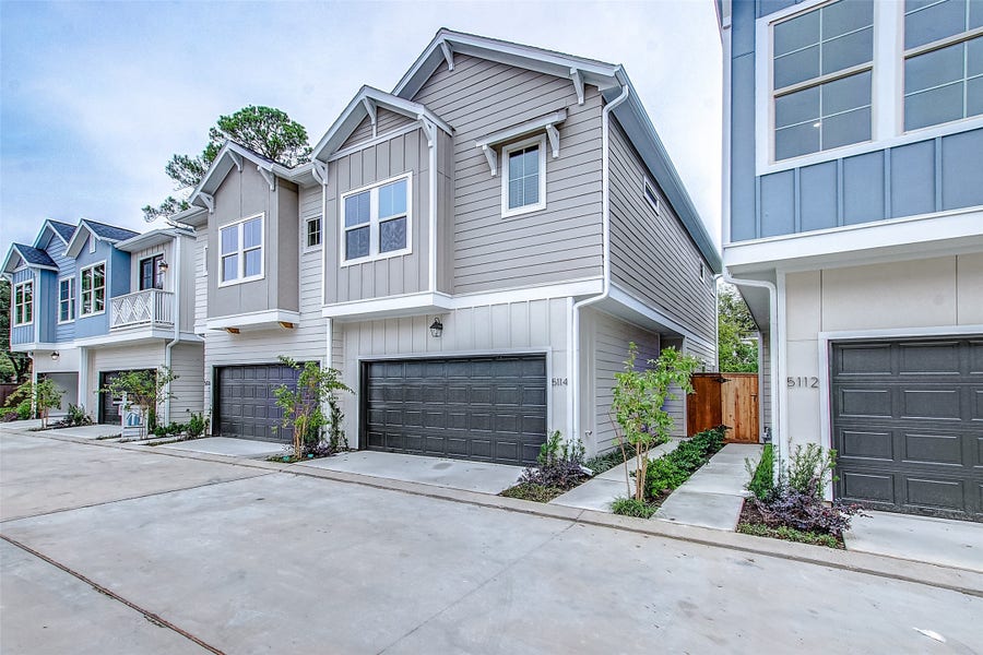 Property photo for 5105 Pine Reach Drive, Houston, TX