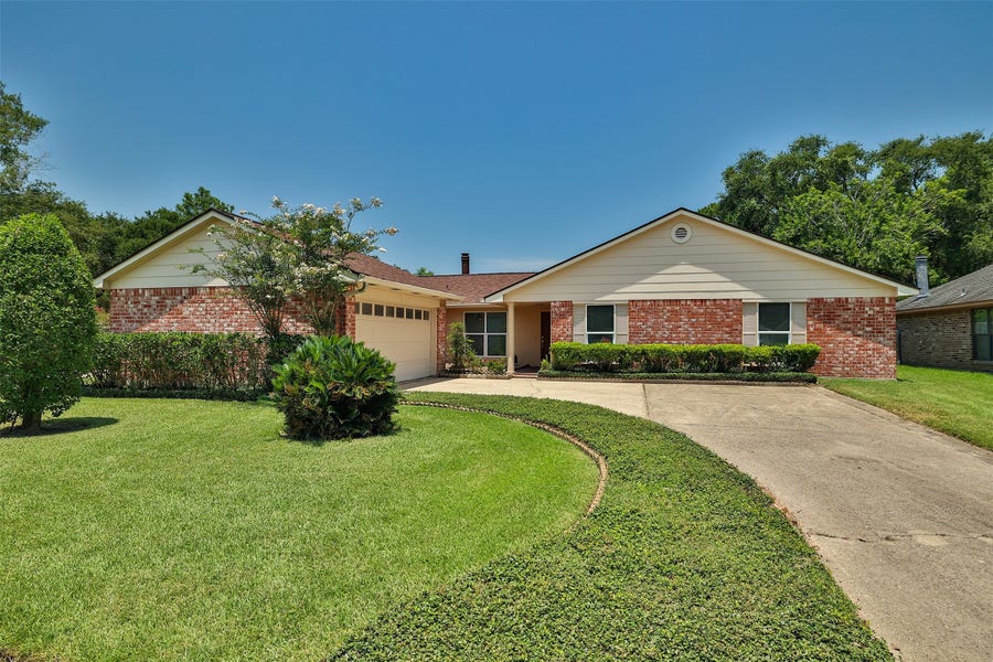 Property photo for 12326 Campos Drive, Houston, TX