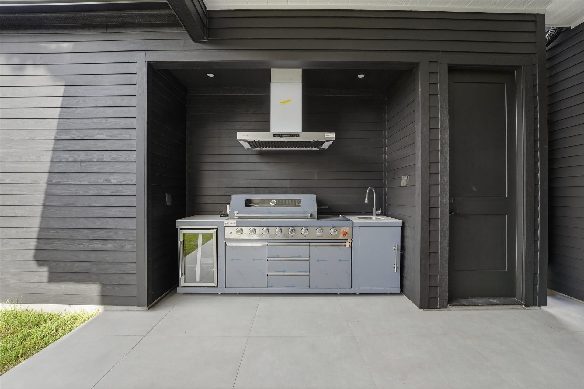 519 W 30th Street, Houston, TX 77018 519 W 30th Street, Houston, TX 77018