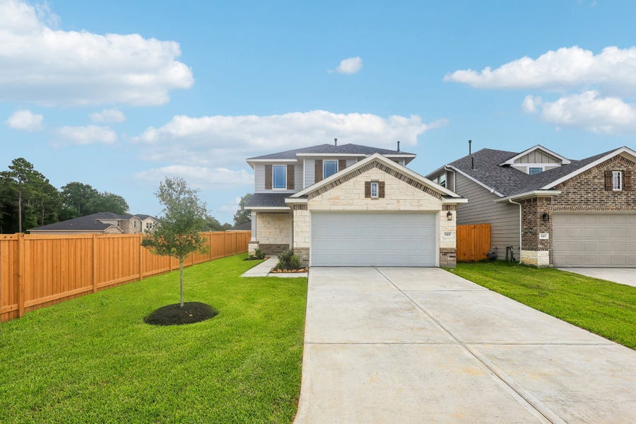 Property photo for 15607 Country Charm Trail, Conroe, TX