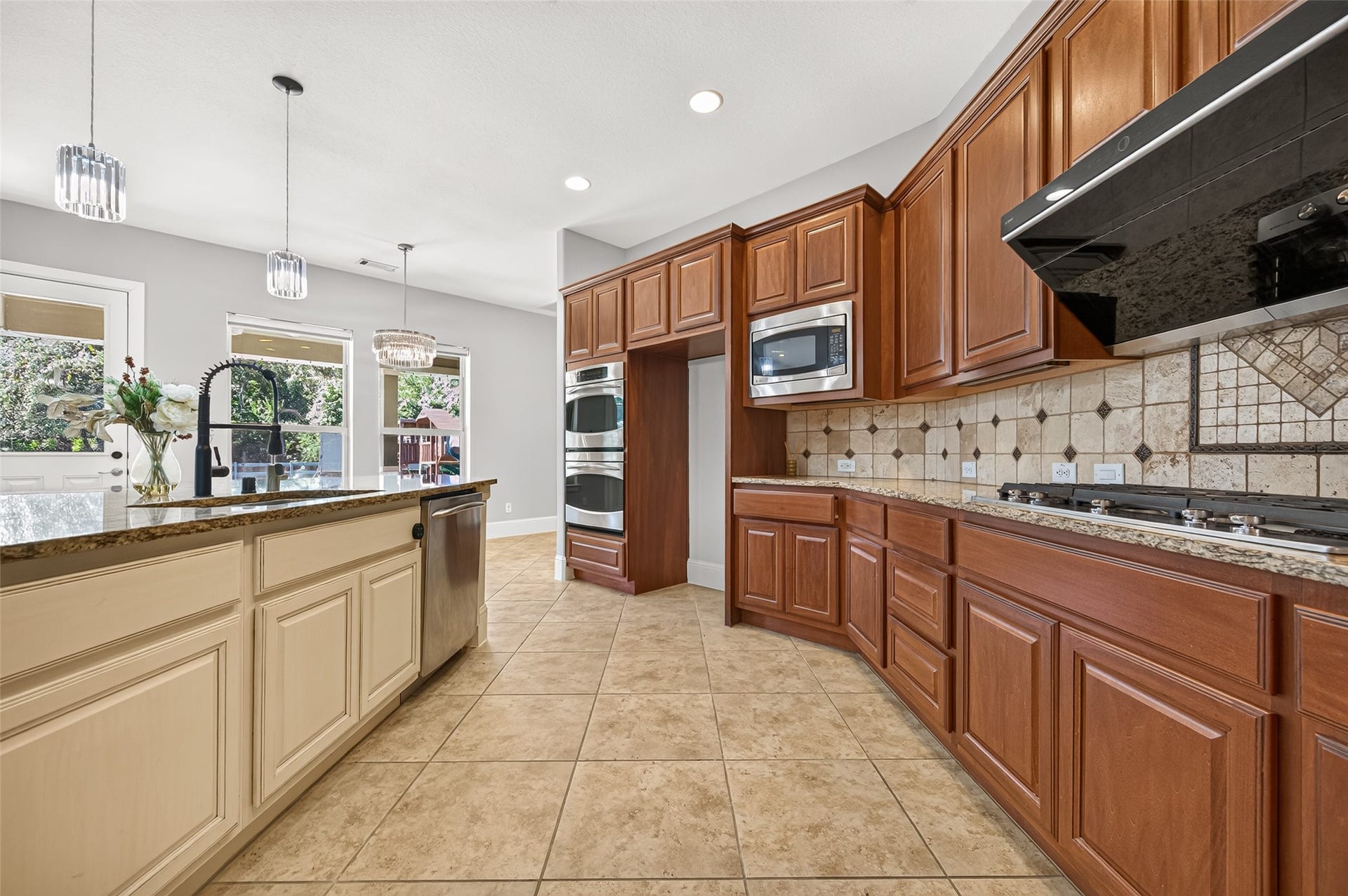 5119 Water Oak Crescent, Fulshear, TX 77441 5119 Water Oak Crescent, Fulshear, TX 77441