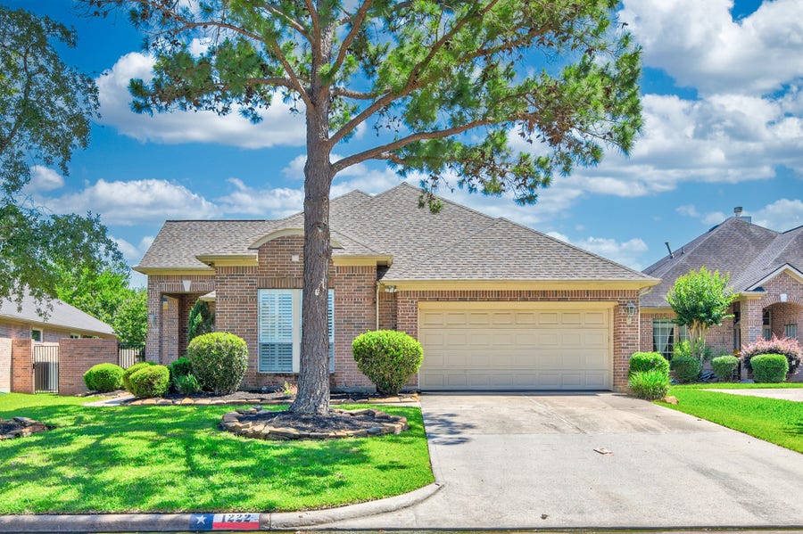 Property photo for 1222 Brinson Court, Spring, TX