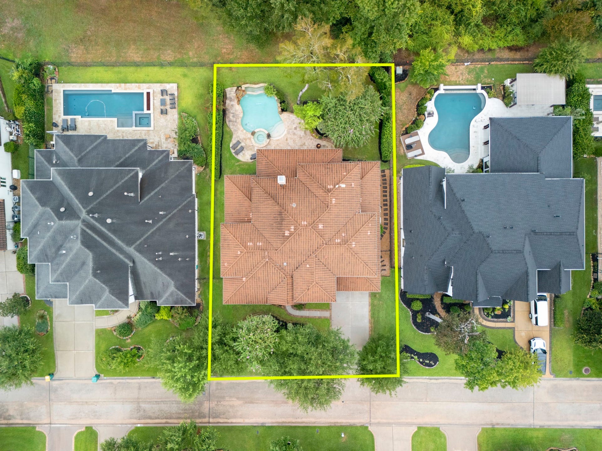 39 Pondera Point Dr, Tomball, TX 77375 39 Pondera Point Dr, Tomball, TX 77375