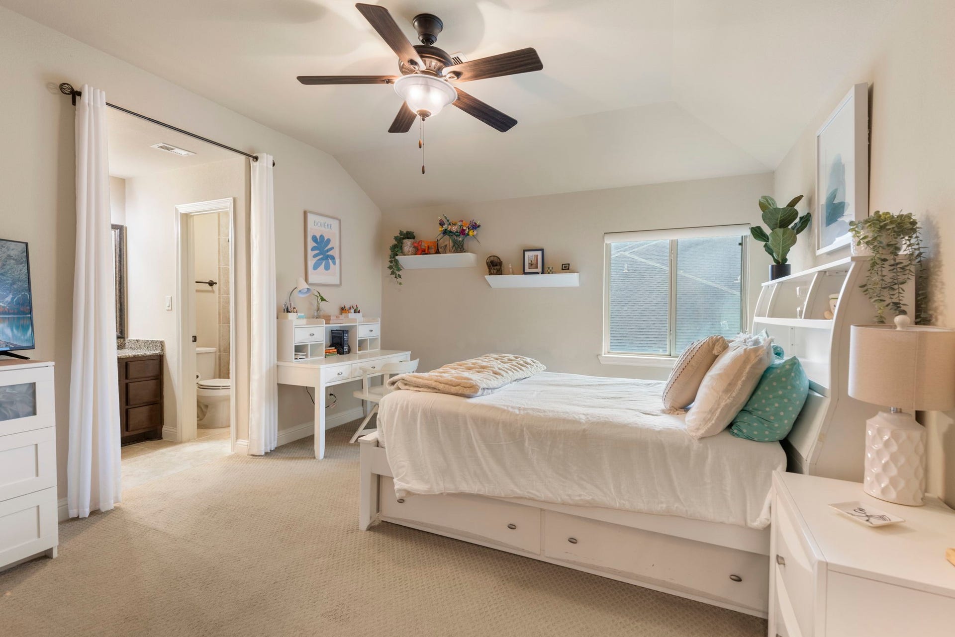 39 Pondera Point Dr, Tomball, TX 77375 39 Pondera Point Dr, Tomball, TX 77375