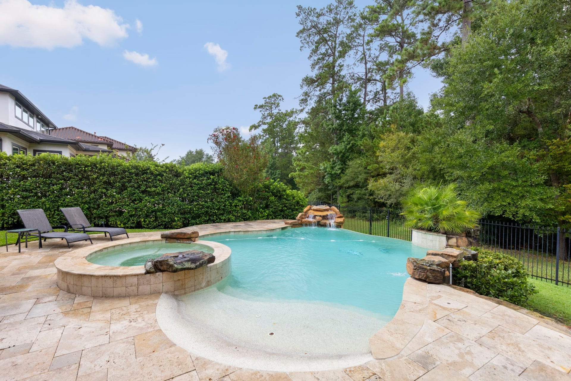 39 Pondera Point Dr, Tomball, TX 77375 39 Pondera Point Dr, Tomball, TX 77375