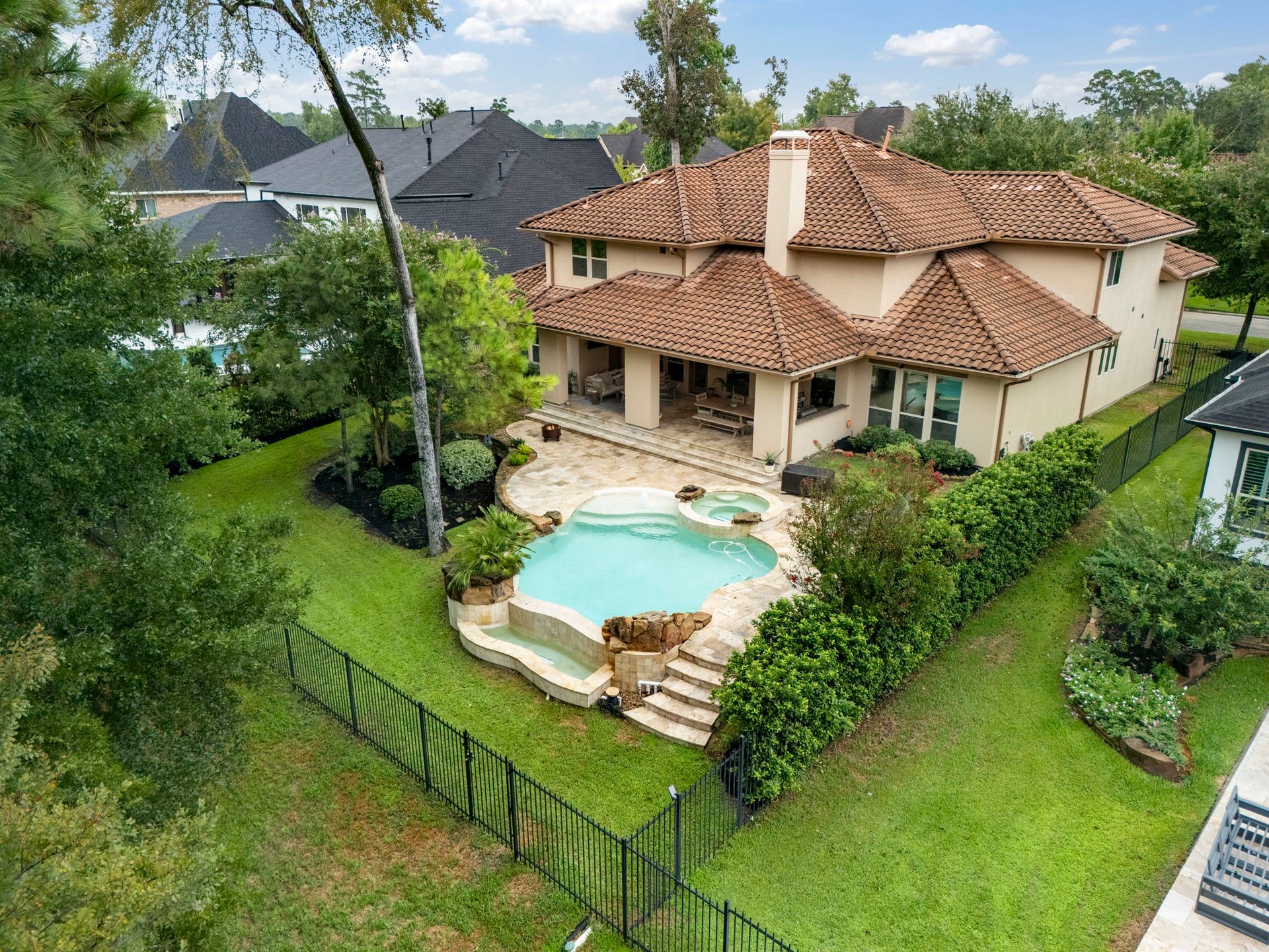 39 Pondera Point Dr, Tomball, TX 77375 39 Pondera Point Dr, Tomball, TX 77375