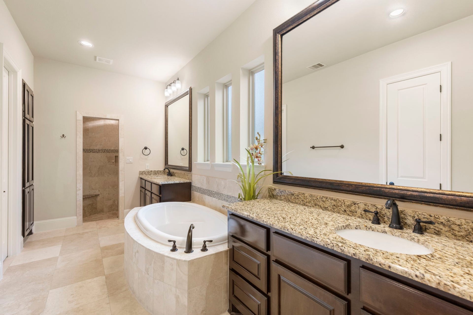 39 Pondera Point Dr, Tomball, TX 77375 39 Pondera Point Dr, Tomball, TX 77375