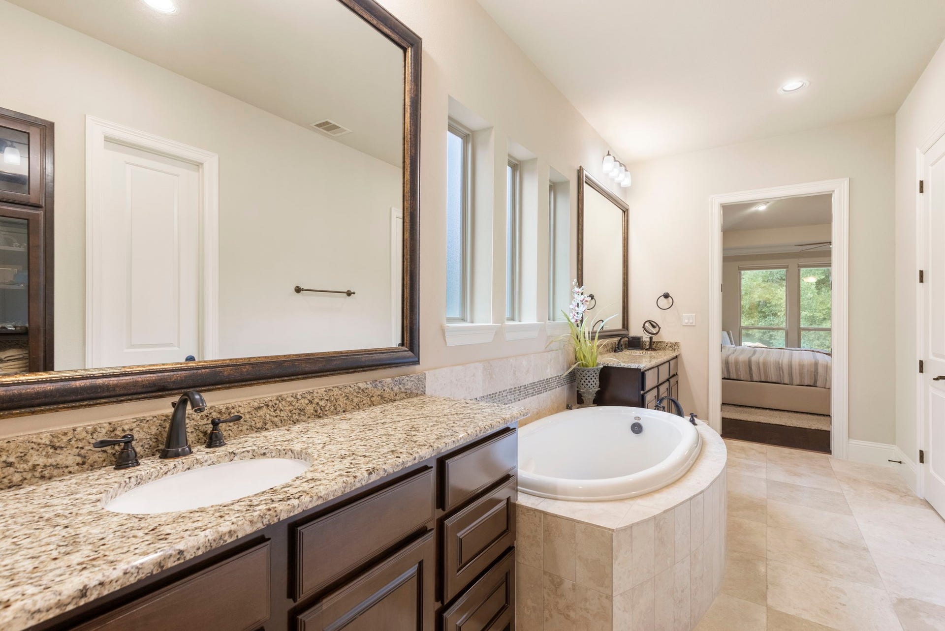 39 Pondera Point Dr, Tomball, TX 77375 39 Pondera Point Dr, Tomball, TX 77375