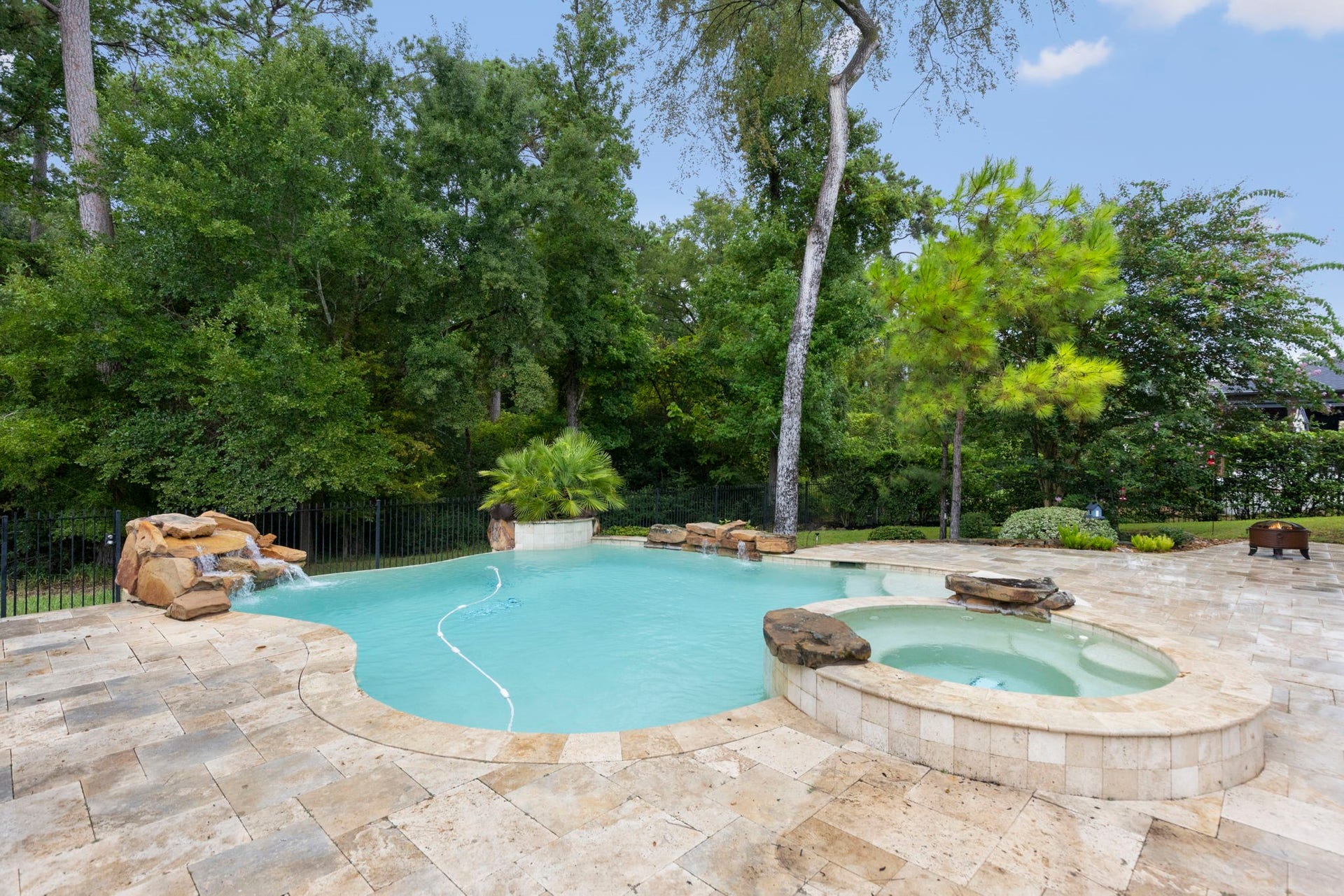 39 Pondera Point Dr, Tomball, TX 77375 39 Pondera Point Dr, Tomball, TX 77375