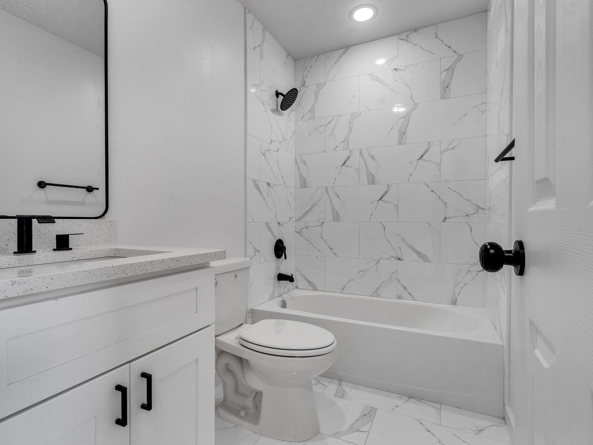7428 laura Koppe rd, #b, Houston, TX 77028 7428 laura Koppe rd, #b, Houston, TX 77028