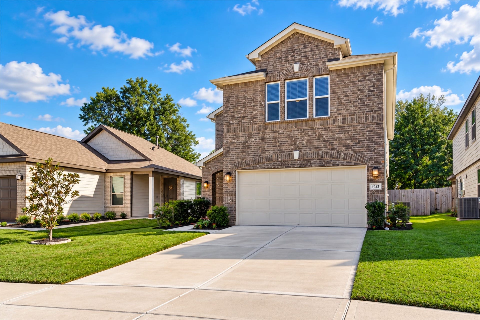 9453 Castillo Court, Magnolia, TX 77354 Discover a home that combines traditional curb appeal with the convenience of modern living. The generous driveway and two-story design offer an inviting introduction to this beautiful home.