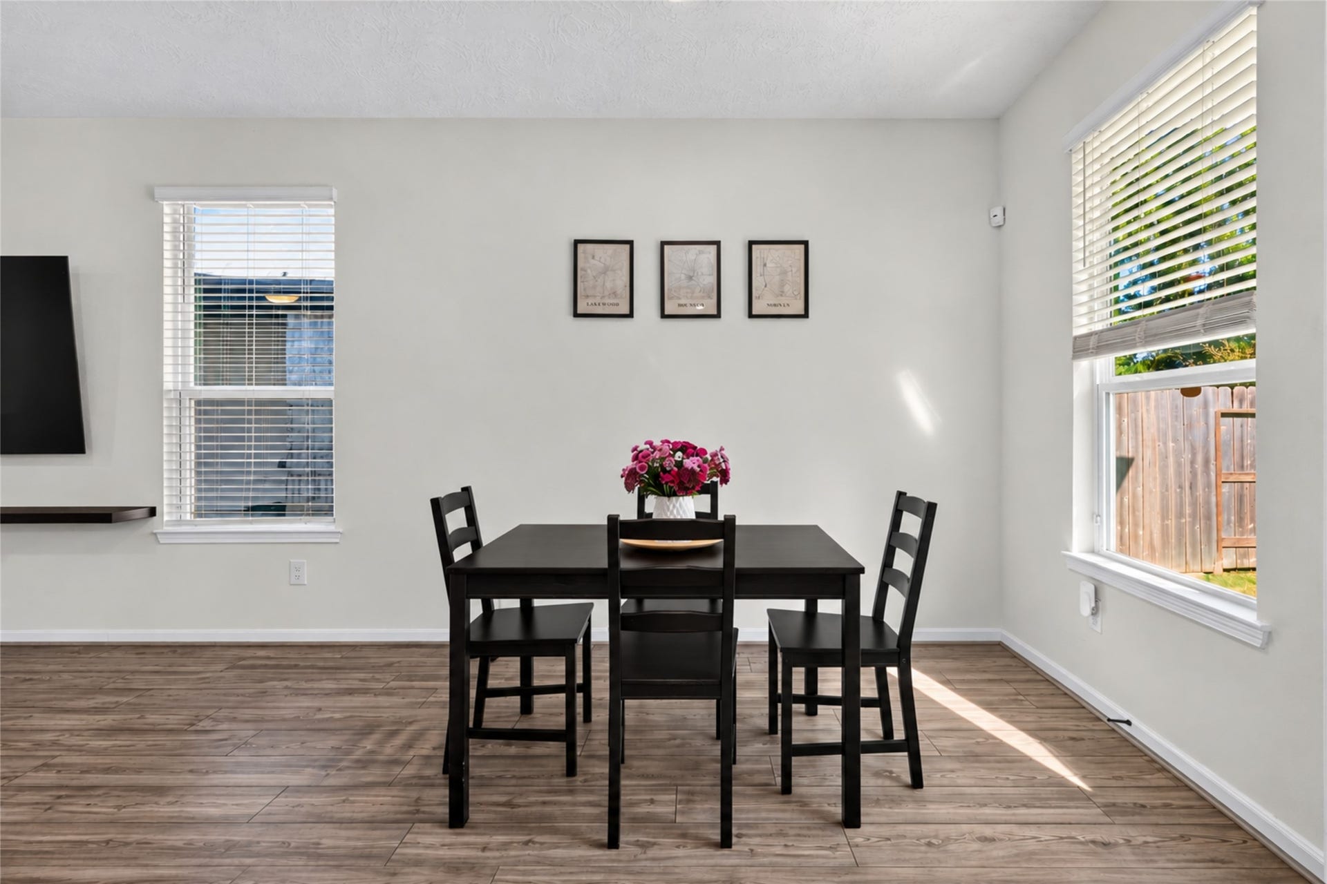 9453 Castillo Court, Magnolia, TX 77354 Start your morning with coffee and natural sunlight in this charming breakfast nook. Conveniently positioned near the kitchen, this inviting dining area is perfect for casual meals and relaxed conversations.