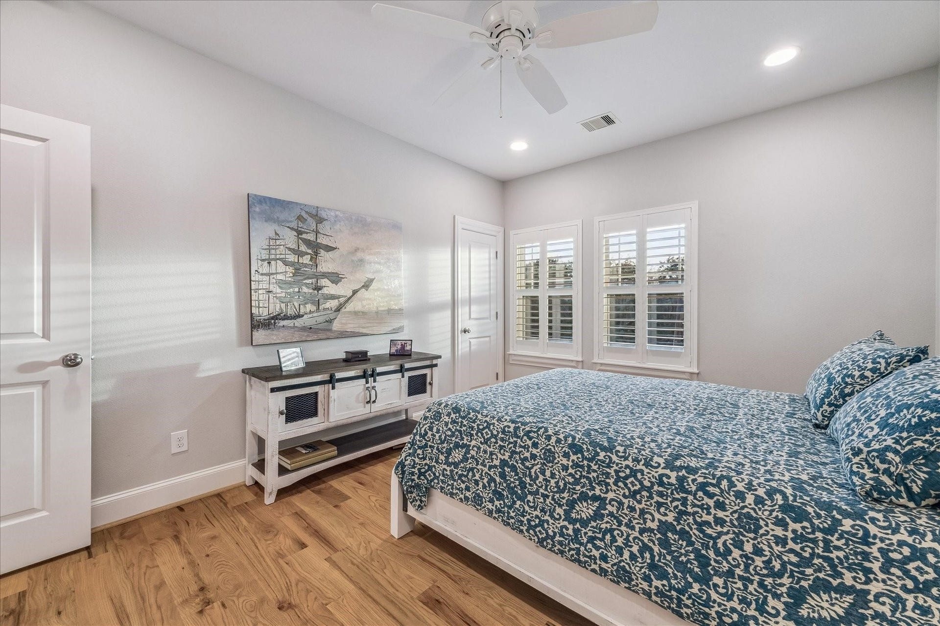 209 Queen Road, Clear Lake Shores, TX 77565 Another view of the upstairs, third bedroom
