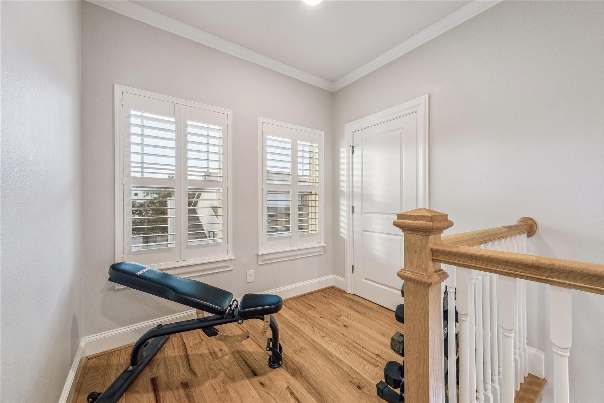 209 Queen Road, Clear Lake Shores, TX 77565 Flex space currently being used as a workout area and huge storage closet for added convenience