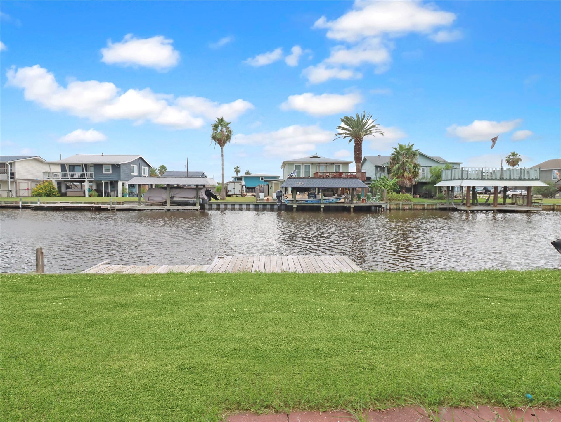 176 Barracuda Street, #B, Bayou Vista, TX 77563 176 Barracuda Street, #B, Bayou Vista, TX 77563