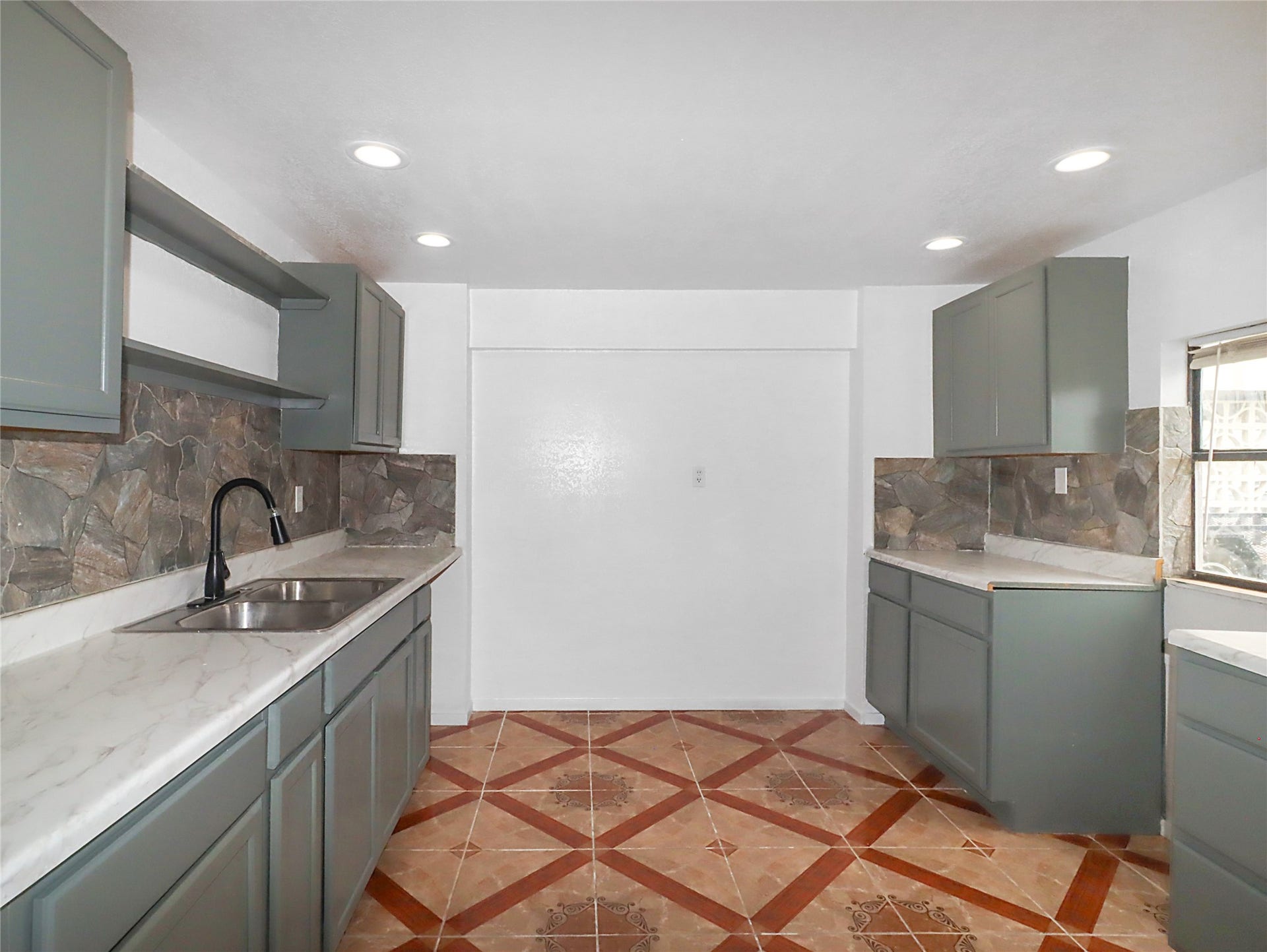 176 Barracuda Street, #B, Bayou Vista, TX 77563 176 Barracuda Street, #B, Bayou Vista, TX 77563