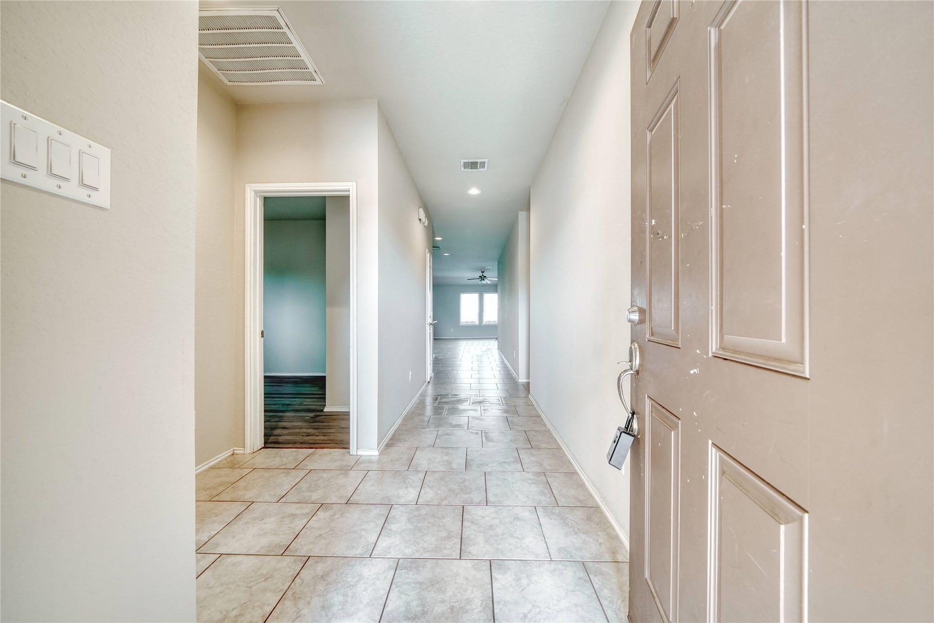 15226 Dinnet Berm Drive, Humble, TX 77346