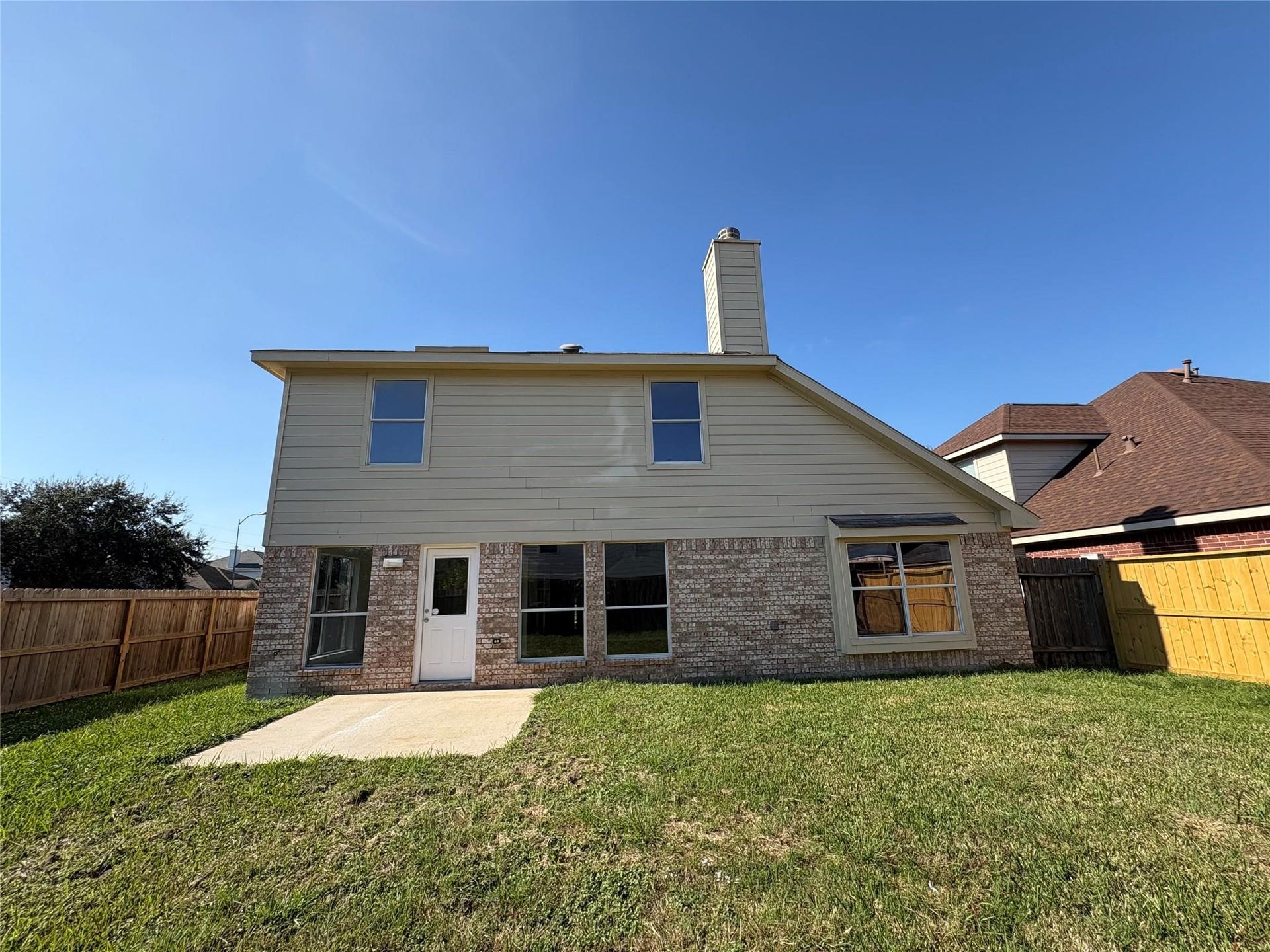 6927 Pheasant Oak Drive, Houston, TX 77083