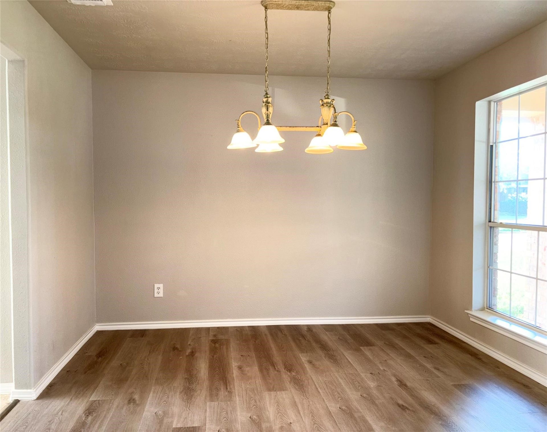 6927 Pheasant Oak Drive, Houston, TX 77083