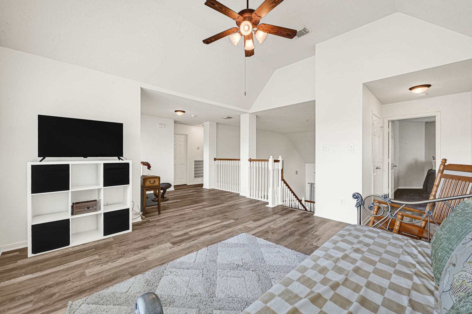 3422 Bay Breeze Drive, Seabrook, TX 77586 Upstairs game room or flex space