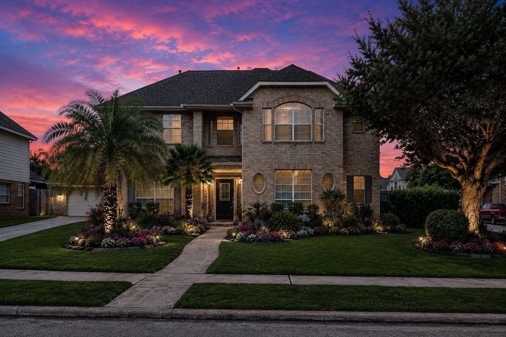3422 Bay Breeze Drive, Seabrook, TX 77586 Enjoy amazing sunsets
