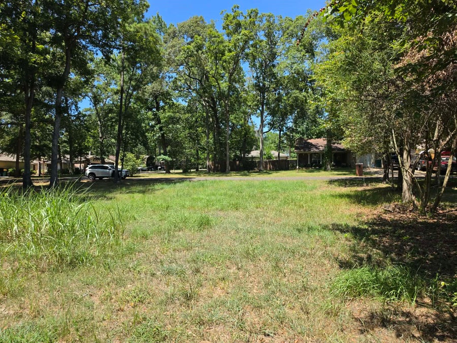 Property photo for 288 Apple Valley Drive, Panorama Village, TX