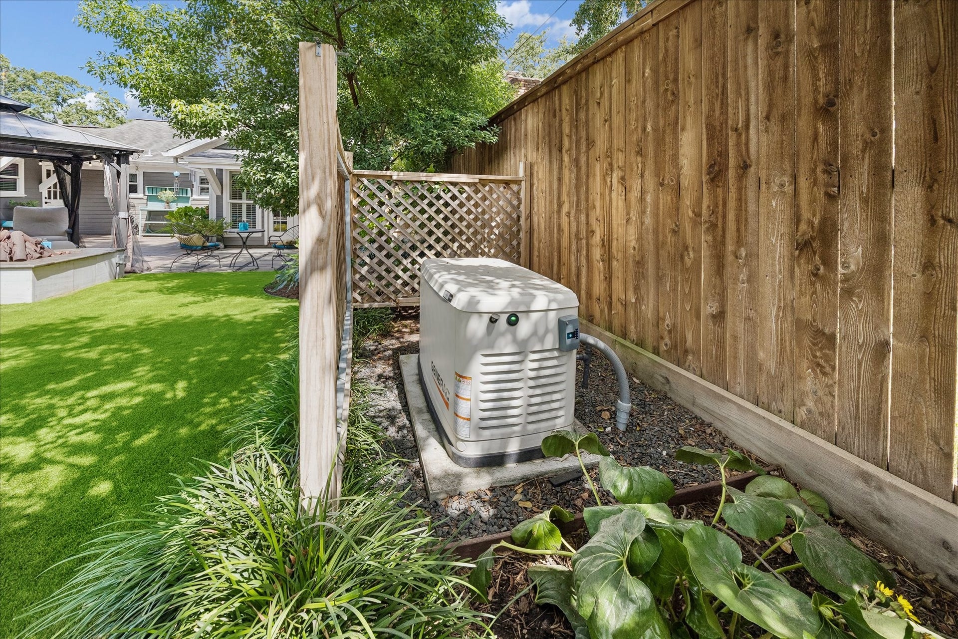 1611 Gardenia Drive, Houston, TX 77018 Generac whole home generator provides an added layer of preparedness and peace of mind.